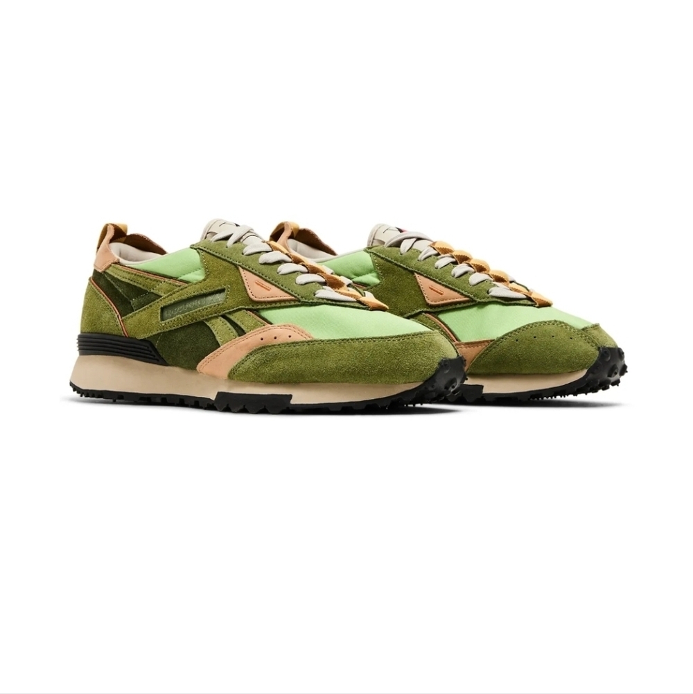Hunter X Hunter X Lx2200 'Gon' Sneakers, NWT